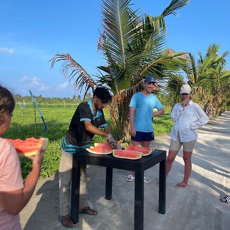 Thoddoo Beach Holiday Eksteriør billede